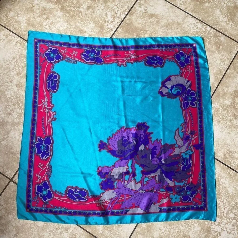 FLORAL Scarf